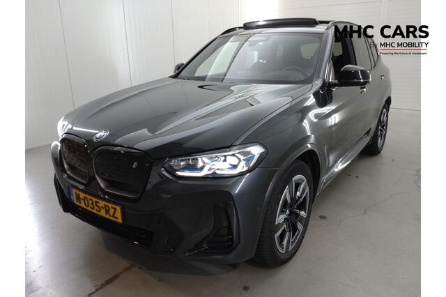 BMW X3 iX3 High Executive 80 kWh | Verwacht | M-pakket | Leder | Panoramadak |