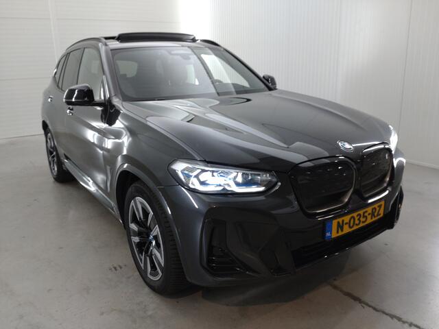 BMW X3 iX3 High Executive 80 kWh | Verwacht | M-pakket | Leder | Panoramadak |