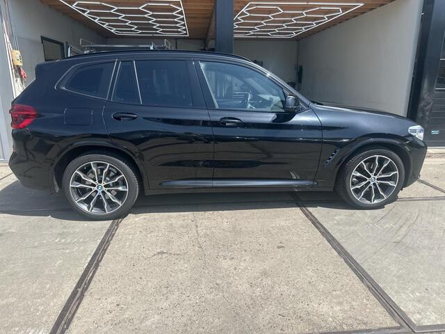 BMW X3 sDrive20i High Executive M-Sport | Panorama | Camera | Hifi |