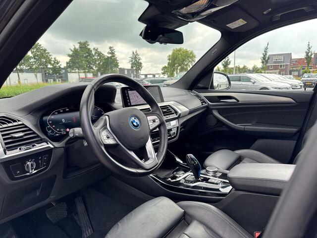 BMW X3 iX3 High Executive 80 kWh | Trekhaak | Lederen bekleding | Privacy glas | Pano Dak |