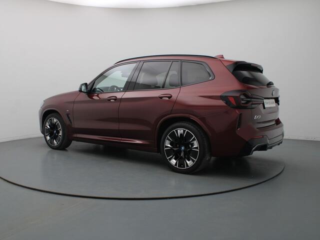 BMW X3 iX3 286pk High Executive 80 kWh Automaat Harman Kardon | 360° Camera | Adapt. Cruise | Stoelverw. | Panoramadak