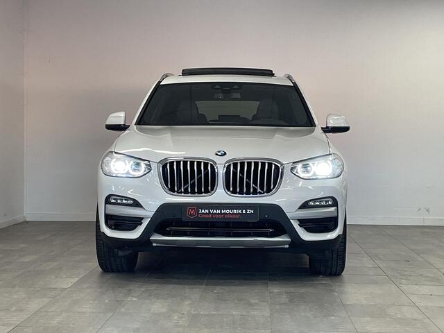 BMW X3 xDrive20i High Executive | Panoramadak | Leder | 19 inch