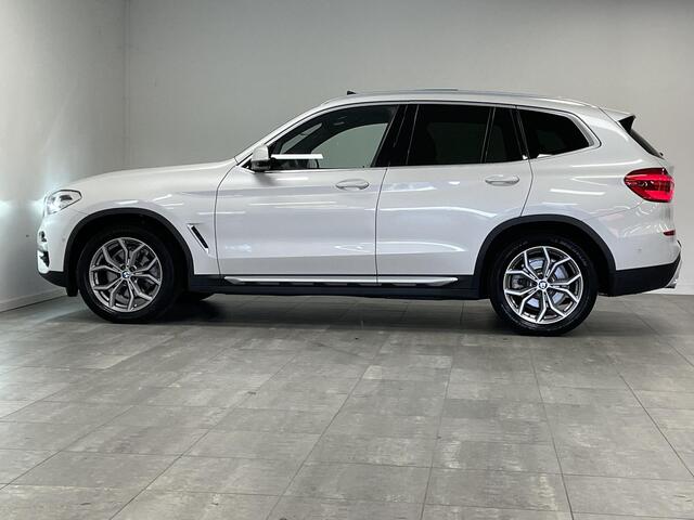 BMW X3 xDrive20i High Executive | Panoramadak | Leder | 19 inch