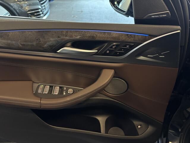 BMW X3 xDrive30e Luxury Line / Panodak / HeadUp / Stoelventilatie / H&K / Gesture control / 360 camera / Dab+ / Apple Carplay - NIEUWSTAAT -