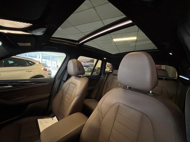 BMW X3 xDrive30e Luxury Line / Panodak / HeadUp / Stoelventilatie / H&K / Gesture control / 360 camera / Dab+ / Apple Carplay - NIEUWSTAAT -