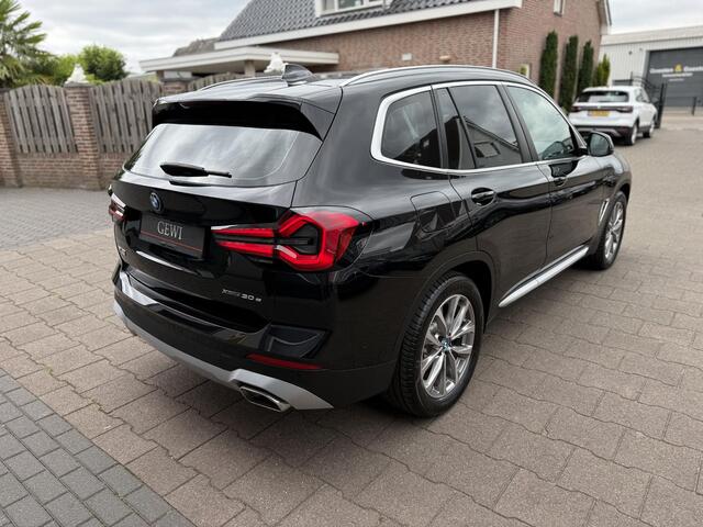 BMW X3 xDrive30e High Exec. Adapt.Cruise/Panorama/Comf.