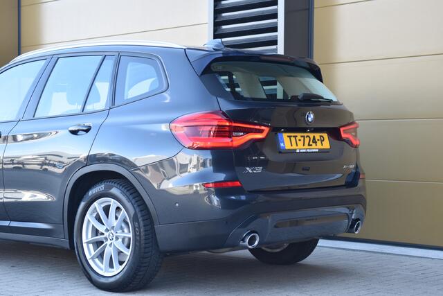 BMW X3 xDrive20i High Executive * Elektrische trekhaak * 360 camera * Panorama dak * 18 Inch *