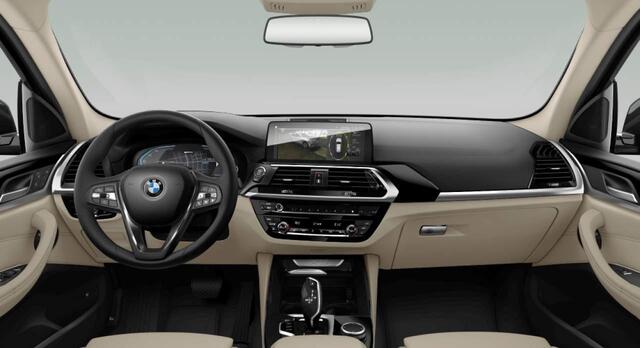 BMW X3 xDrive30e Panoramadak | Head Up | Camera's | Hifi | Elektr. stoelen