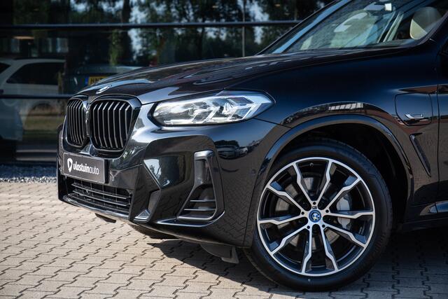 BMW X3 xDrive30e High Executive M-Sport , Pano dak, Trekhaak, 360°camera,