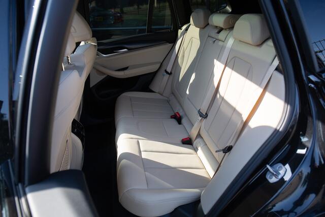 BMW X3 xDrive30e High Executive M-Sport , Pano dak, Trekhaak, 360°camera,