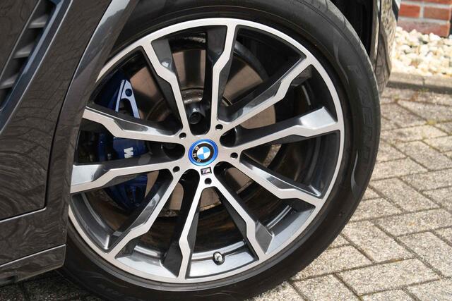 BMW X3 xDrive30e M-Sport Pano ACC M-zetels H/K HUD Brooklyngrau
