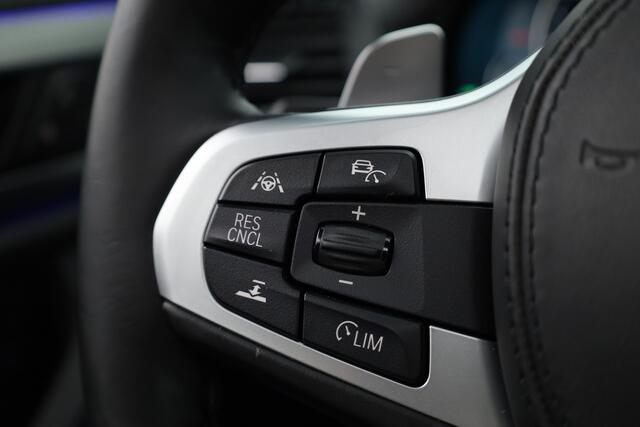 BMW X3 M40i High Executive 361pk | Pano | HUD | H&K | 360cam | Adapt. Cruise | M Sport | Elek. Trekhaak