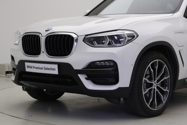 BMW X3 xDrive30e xLine | Panorama | Leder | Trekhaak | Elek. verst. stoelen met Memory