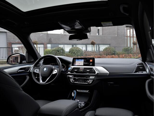 BMW X3 iX3 High Executive | Zeer compleet