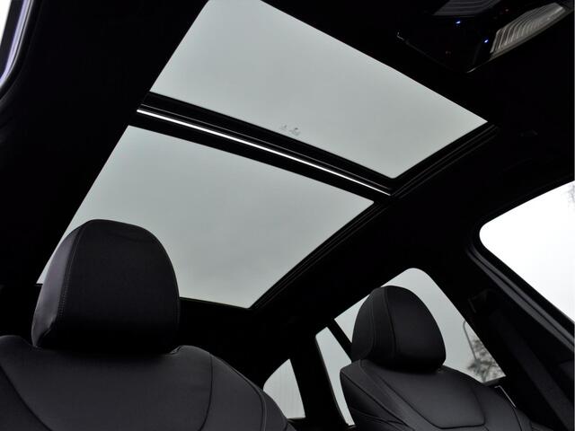 BMW X3 iX3 High Executive | Zeer compleet