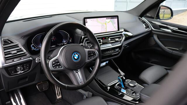 BMW X3 iX3 High Executive M-Sport | Harman/Kardon | Panoramadak | Head-up | Trekhaak | Memory