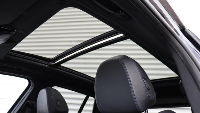 BMW X3 iX3 High Executive M-Sport | Harman/Kardon | Panoramadak | Head-up | Trekhaak | Memory