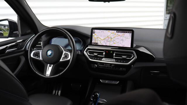 BMW X3 iX3 High Executive M-Sport | Harman/Kardon | Panoramadak | Head-up | Trekhaak | Memory