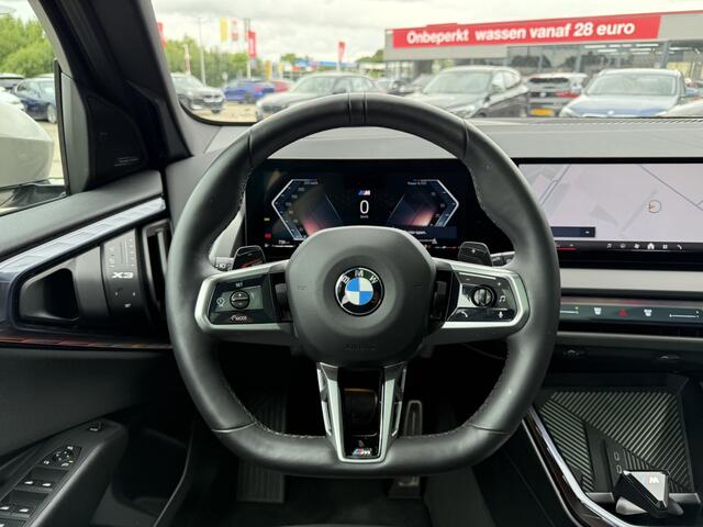 BMW X3 20 xDrive 208PK M Sport Panoramadak Head-Up Display Trekhaak Harman-Kardon 360 Graden Camera 20 Inch Leder Elek Stoelverstelling Keyless Entry Iconic Glow