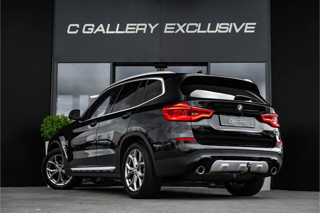 BMW X3 xDrive20i High Executive - Panorama | HUD | Cruise Control | Trekhaak