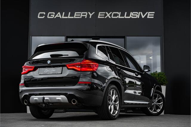 BMW X3 xDrive20i High Executive - Panorama | HUD | Cruise Control | Trekhaak