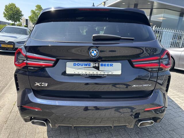 BMW X3 xDrive30e M Sport Pano-Dak | M Stoelen | Adapt. Cruise | HUD | Memory | Keyless