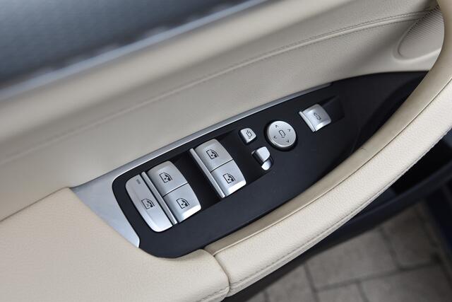 BMW X3 M40i xDrive * M Sportpakket * Panorama dak * Trekhaak * Stoelverstelling met memory * Head-up * LED *