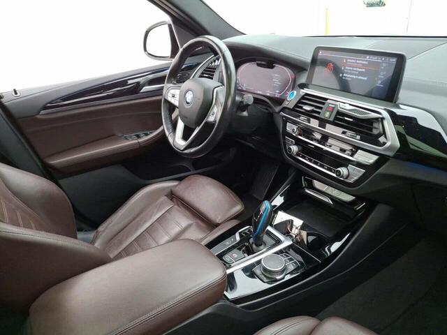 BMW X3 IX3 HIGH EXECUTIVE 80KWH THAAK/PANO/LEER/NAV/LED