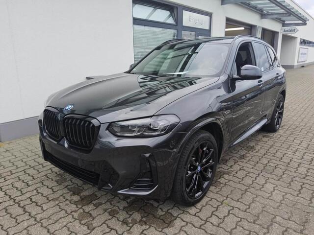 BMW X3 xDrive30e M-Sport Pano Carbon HiFi 20inch Camera