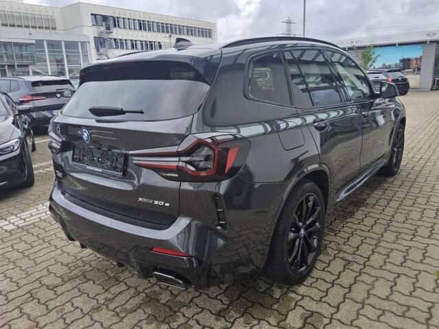 BMW X3 xDrive30e M-Sport Pano Carbon HiFi 20inch Camera