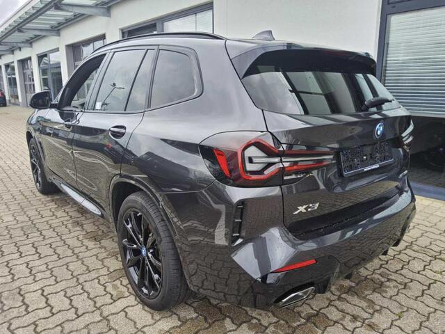 BMW X3 xDrive30e M-Sport Pano Carbon HiFi 20inch Camera