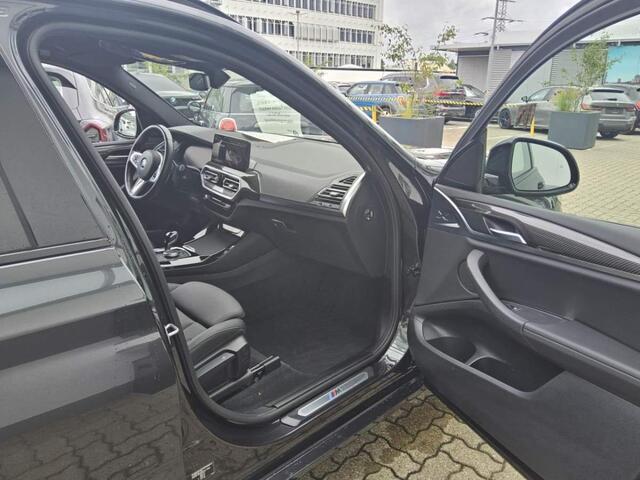 BMW X3 xDrive30e M-Sport Pano Carbon HiFi 20inch Camera