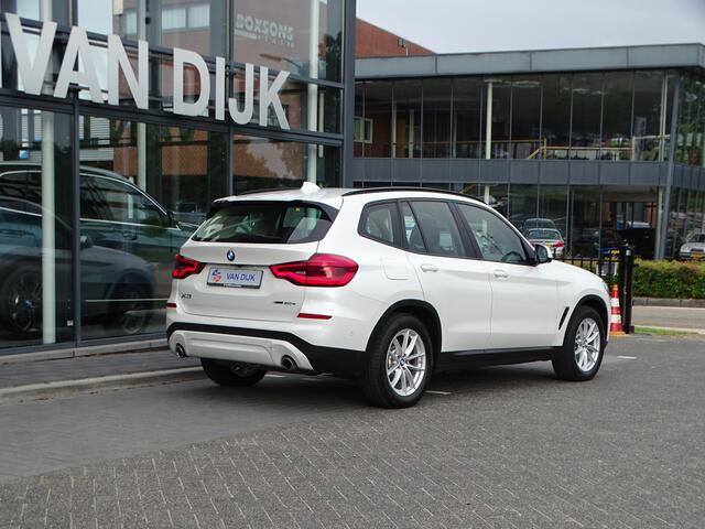 BMW X3 xDrive30e Elek-Trekhaak Pano.dak Head-Up Elek.Stoelen Driv.Ass. Park.plus Sportstoelen 18''LM Velgen