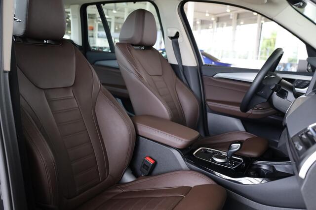 BMW X3 xDrive30e Business Edition Plus | Panoramadak | Elektr. Trekhaak
