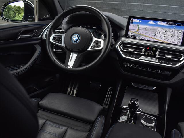 BMW X3 xDrive30e HIGH EXECUTIVE | M-SPORT | PANORAMADAK | PERFORMACNE SEATS | SHADOW-LINE | MEMORY SEATS | HARMAN\KARDON | HEAD-UP | CAMERA | COMFORT ACCESS | AMBIANCE INTERIEUR