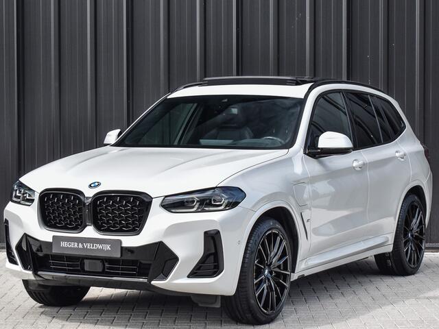 BMW X3 xDrive30e HIGH EXECUTIVE | M-SPORT | PANORAMADAK | PERFORMACNE SEATS | SHADOW-LINE | MEMORY SEATS | HARMAN\KARDON | HEAD-UP | CAMERA | COMFORT ACCESS | AMBIANCE INTERIEUR