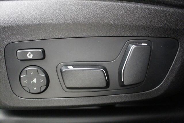 BMW X3 xDrive30e M-Sport | Panorama | Trekhaak | Harman Kardon | Gesture | 21"