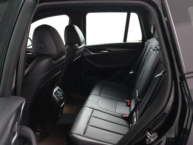 BMW X3 xDrive30e High Executive | M-Pakket | Adaptief Cruise Control! | 360° Camera!