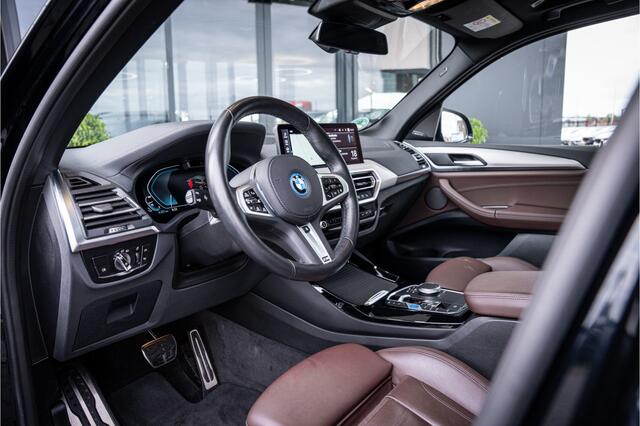 BMW X3 iX3 High Executive Edition 80 kWh - Panorama | H&K | Memory | 360 Camera | HUD
