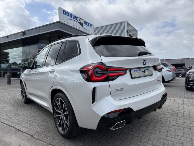 BMW X3 xDrive30e M Sport Pano-Dak | Schaalstoel | Harman Kardon | HUD | Memory