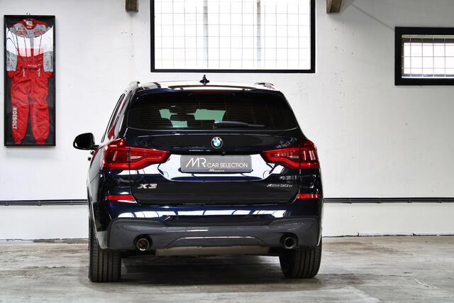 BMW X3 xDrive30e eDrive Edition | M-Sport | Panoramadak | Carbonzwart | Head-Up | Keyless | NL auto | BTW |