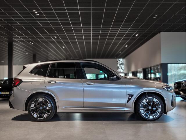 BMW X3 iX3 FACELIFT M Sport High Executive 80 kWh Shadow|Driving Assistant|Keyless|HUD|Laser|Harman-Kardon|Pano|Sfeerverlichting