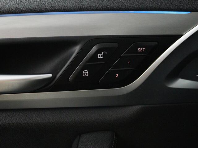 BMW X3 iX3 High Executive 80 kWh | Origineel NL! | NAP! | BTW Verrekenbaar