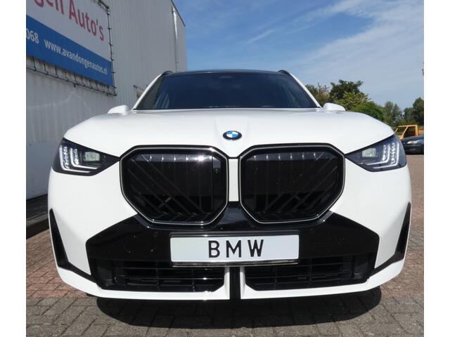 BMW X3 30E XDRIVE M-Sport Pro.Pano.Led,Trhaak,360,HeadUp