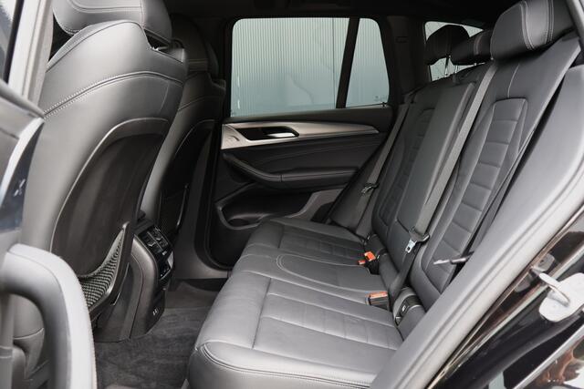 BMW X3 xDrive30e eDrive M-Sport | 20 Inch | Apple Carplay / Android Auto | Lederen Sportstoelen | Stoelverwarming