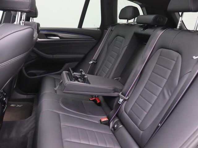 BMW X3 xDrive30e High Executive 292PK Pano-Schuifdak, Keyless, Cruise Controle, BMW Laserlight, Stoelverwarming, 360gr. Camera, Harman Kardon,Head-Up Display, Trekhaak, 21" LM Velgen