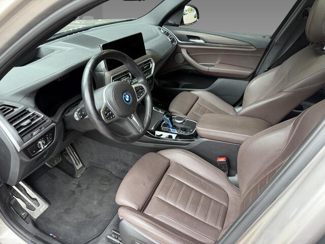 BMW X3 iX3 High Executive Panoramadak | 360° Camera | Head Up Display | Comfort Access | Driving Assistant Professional | Trekhaak Wegklapbaar