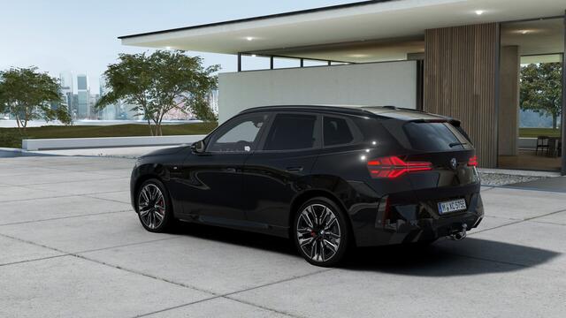 BMW X3 30e xDrive M Sport Automaat / Panoramadak / Trekhaak / Sportstoelen / Stoelventilatie / Comfort Access / Parking Assistant Plus / Adaptieve LED / Stuurverwarming