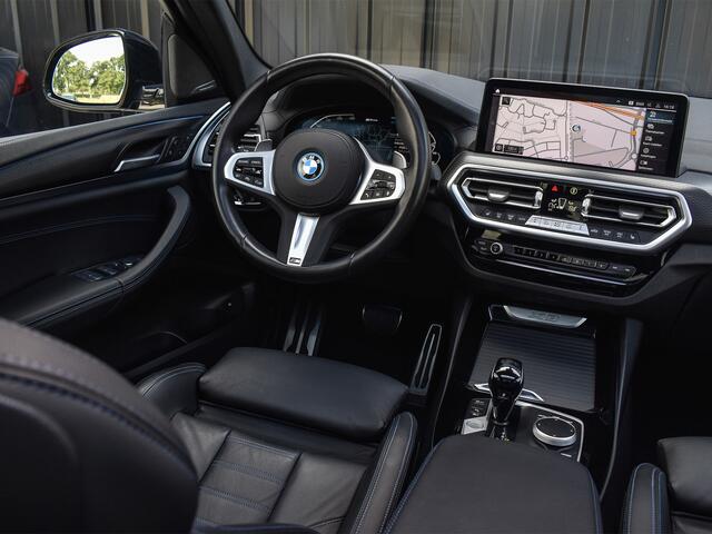 BMW X3 xDrive30e HIGH EXECUTIVE | PANORAMADAK | SHADOW-LINE | FULL-LED | M-PERFORMANCE SEATS | CAMERA | ACTIVE CRUISE | HARMAN/KARDON | HEAD-UP | AMBIANCE INTERIEUR | COMFORT ACCESS