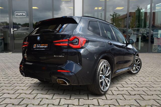 BMW X3 xDrive30e M Pakket | Pano | 360 Camera | H/K | Head-Up |